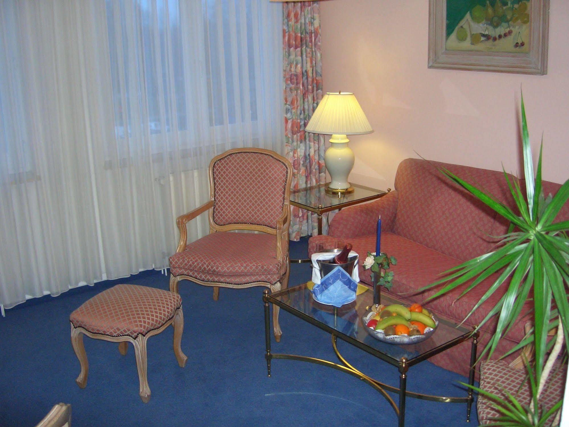 Hotel Belvedere Rostock Exterior foto