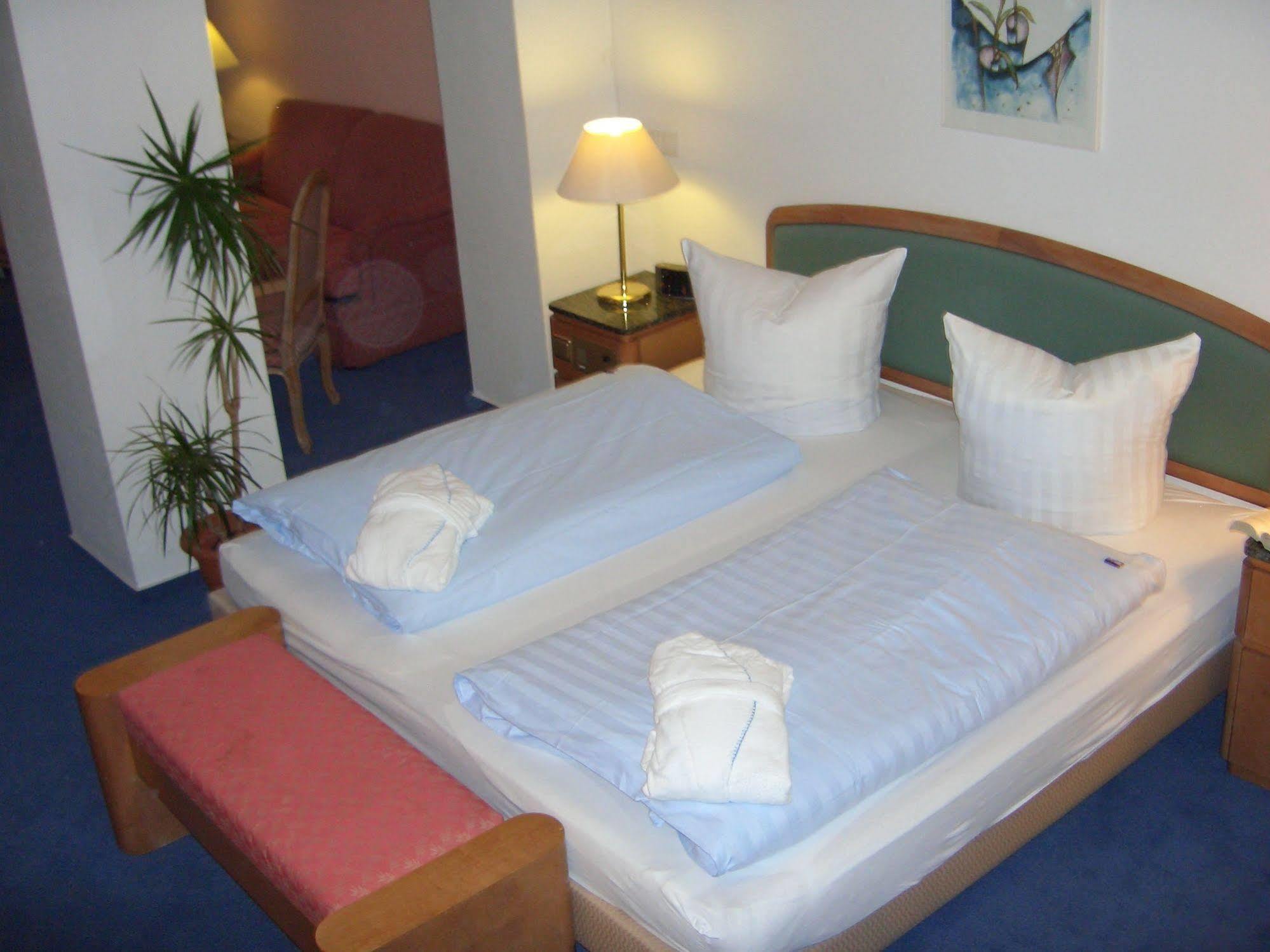 Hotel Belvedere Rostock Exterior foto