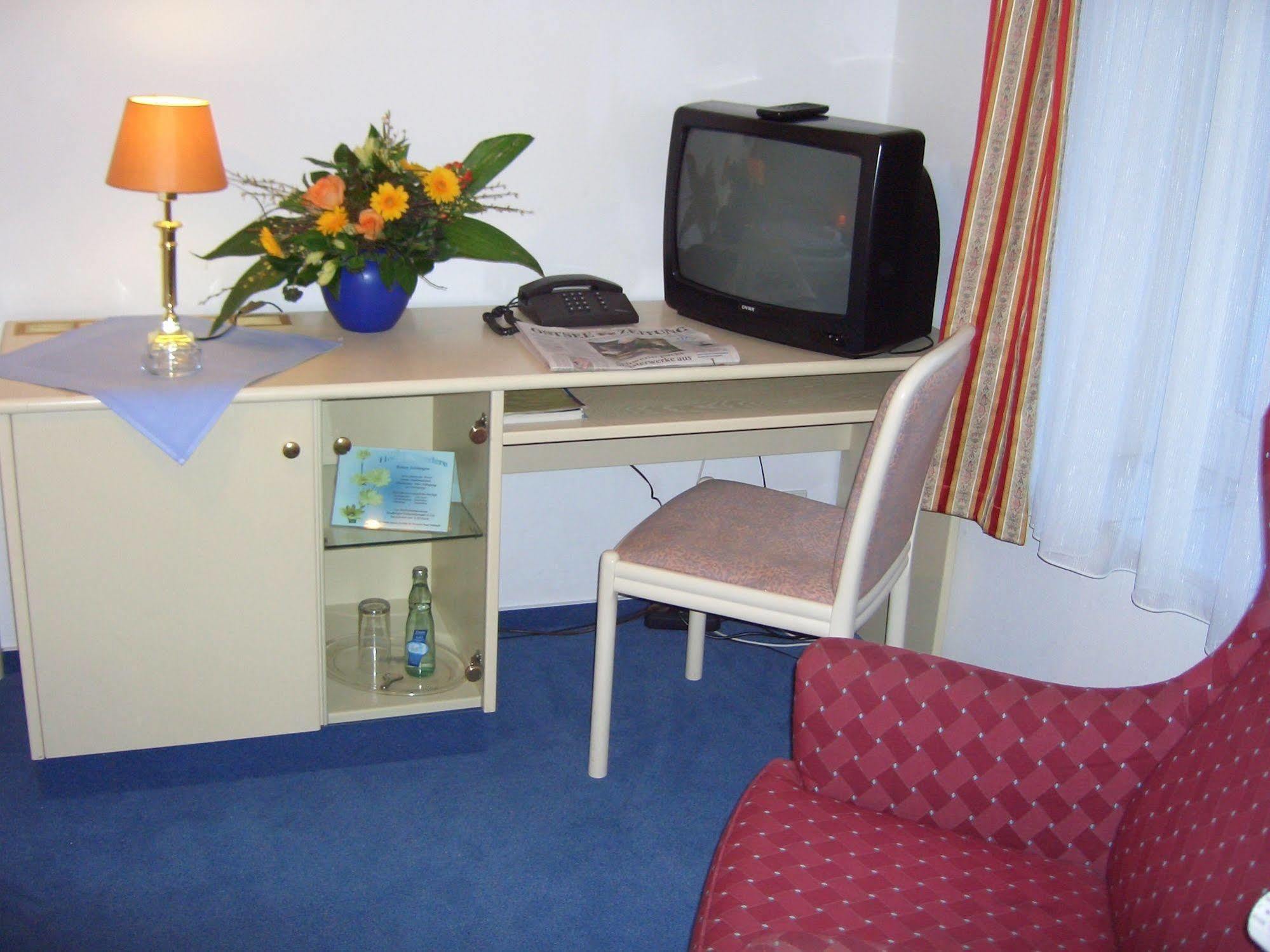 Hotel Belvedere Rostock Exterior foto